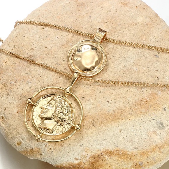 New Vintage 18 K Gold plated necklace - Picture 5 of 6